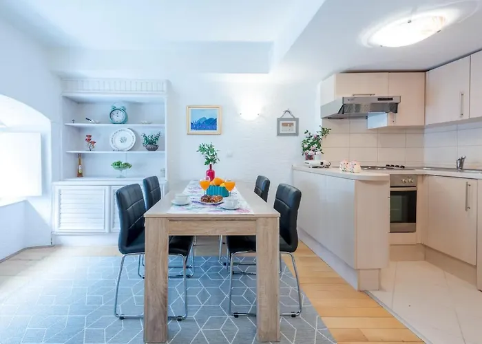 Apartment Kris